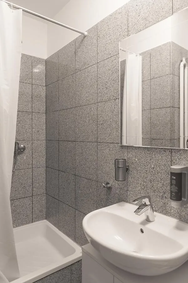 Skolska Junior Apartment プラハ 0*,  チェコ